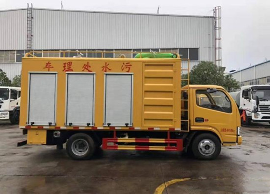 东风多利卡污水处理车