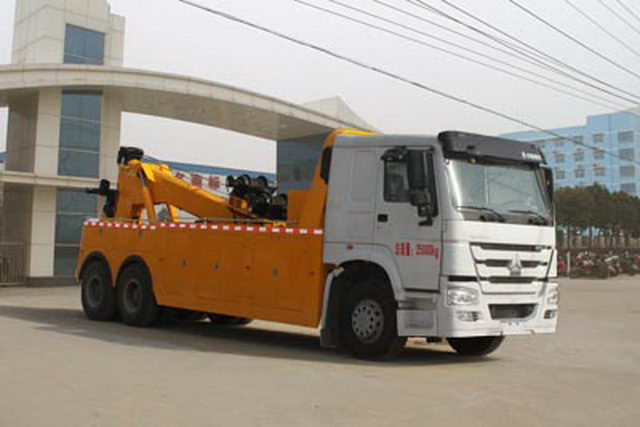 重汽后双桥清障车