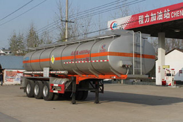 26.6立方硝酸铵运输半挂车