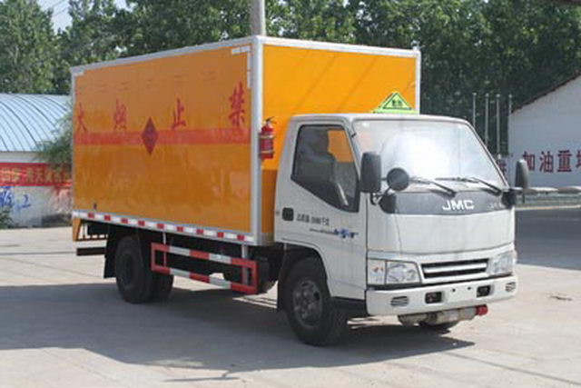 江铃爆破器材运输车